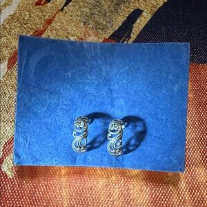 925 Sterling Silver Swirl Earrings